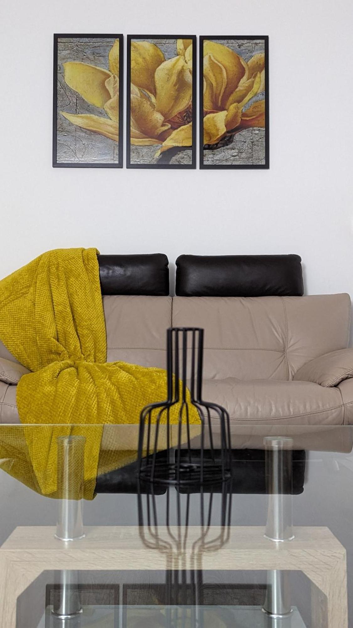 Clariturf - 4 Bedroom Semi - Private Parking Near Turf Moor, Town Centre, Transport And Motorway Links Next To Canal, 3 Parks And Lake - Sky And Netflix Burnley Exterior foto
